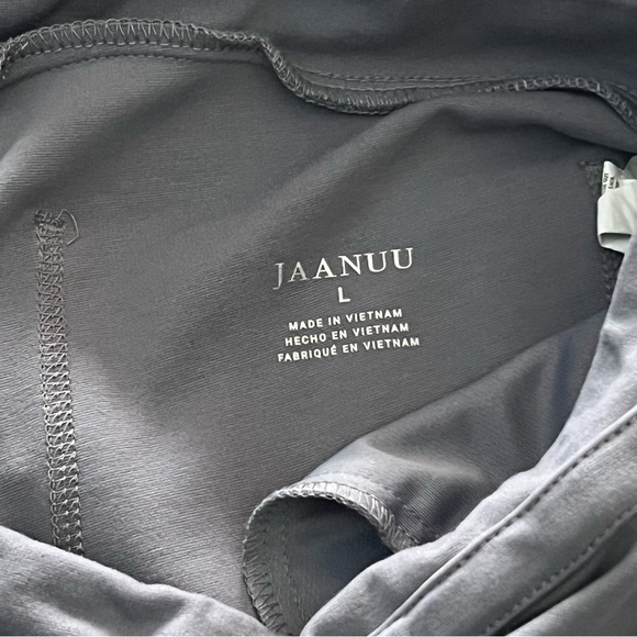 Jaanuu Scrub set - Picture 7 of 7